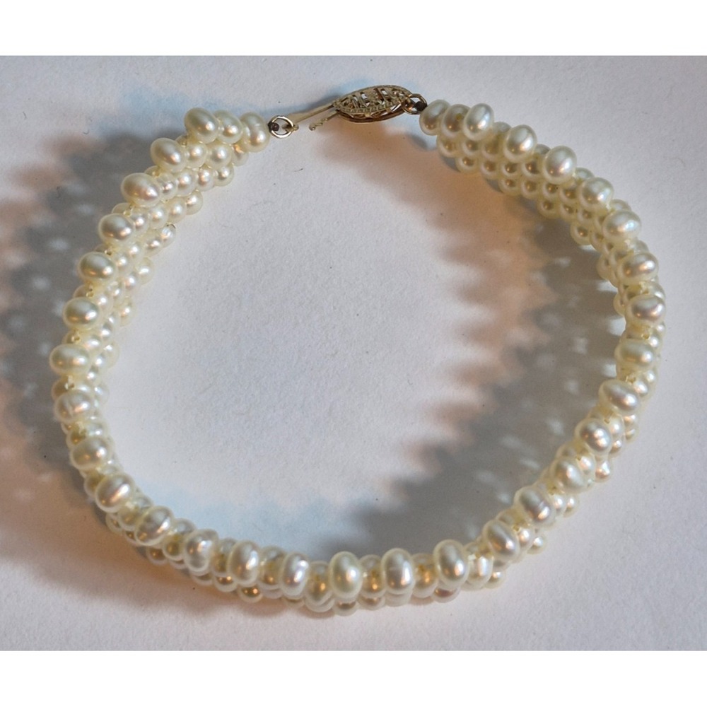 Baby Pearl Bracelet with 14k Gold Clasp 6.5" Vintage